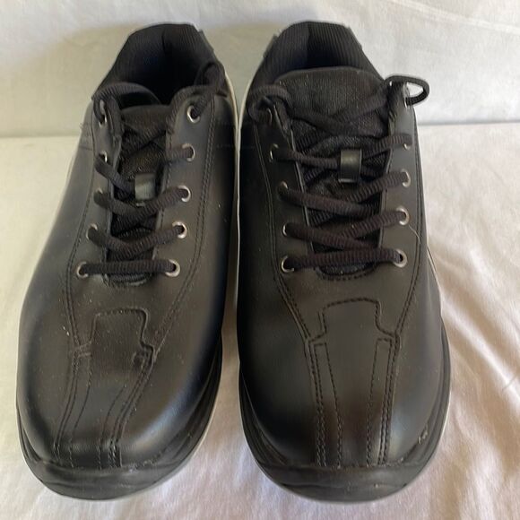 Brunswick Fury wide bowling shoes. Size 9. NWOT. Black - Picture 1 of 6